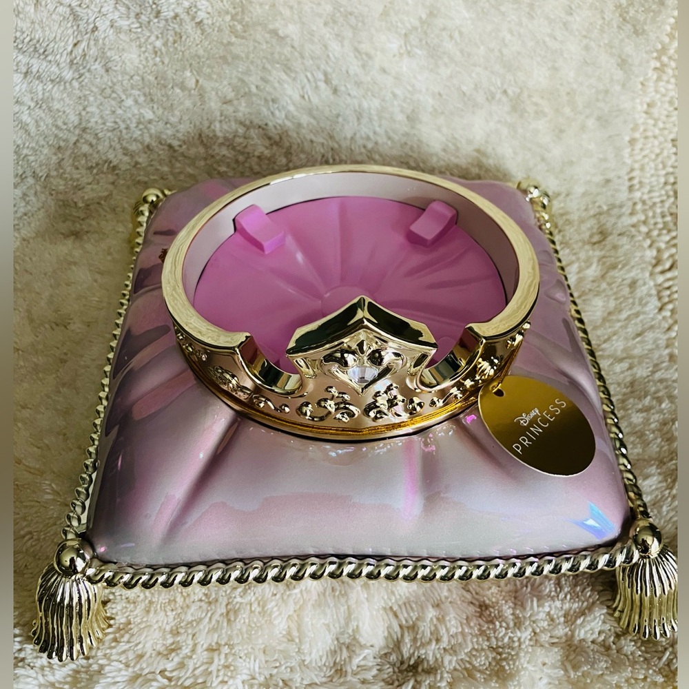Bath and Body Works Disney Princess Aurora Candle Holder